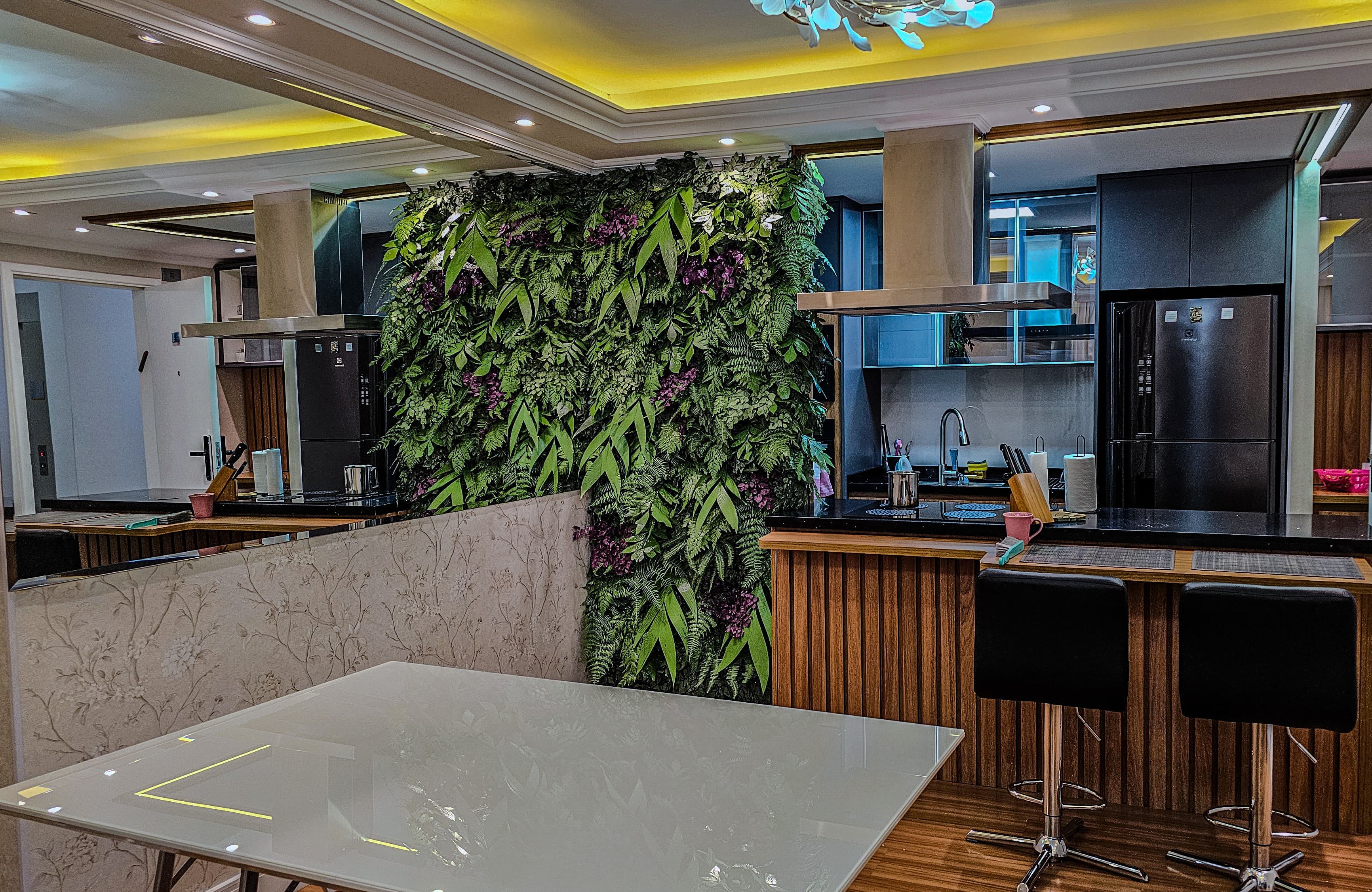 Sala e Cozinha Gourmet - Jardim Preservado